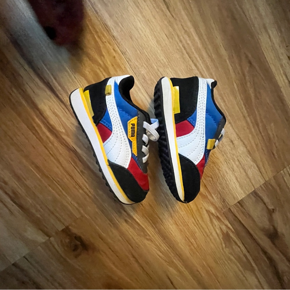 Toddler future rider pumas